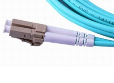 cabo de remendo OM3/OM4 do lc lc 3Meter PVC frente e verso multimodo LSZH de 10 gigabits