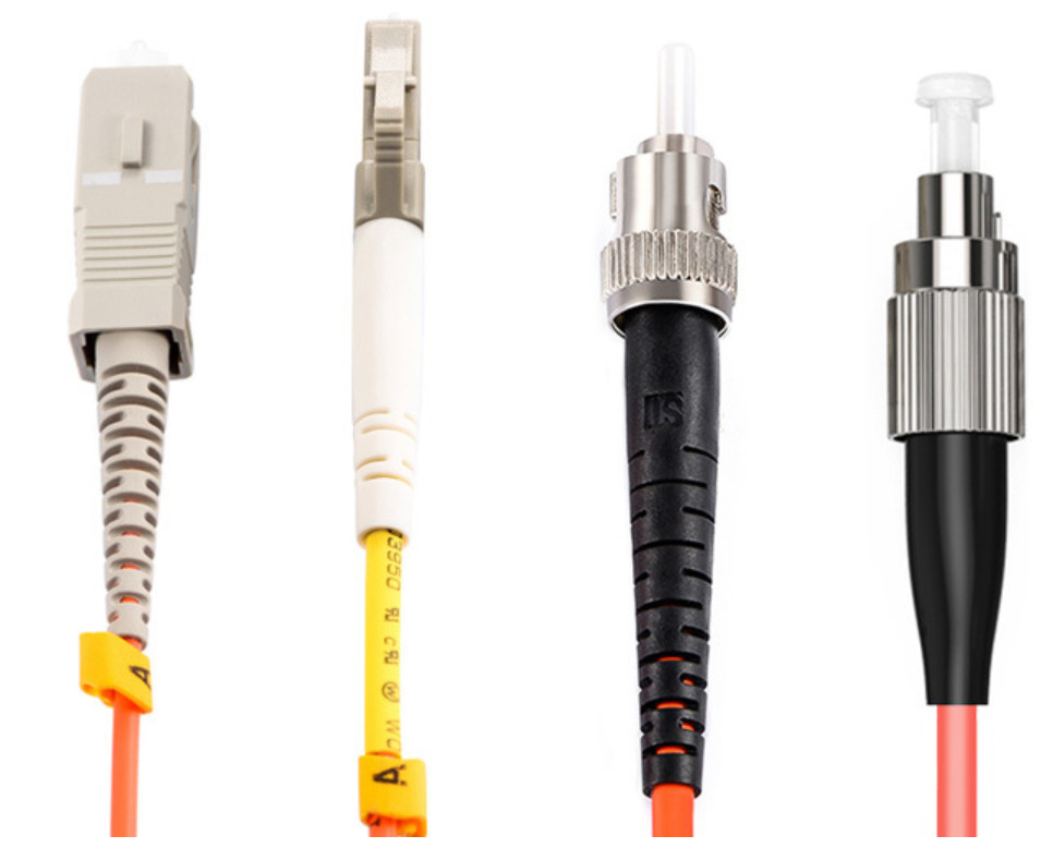 O SC do LC do revestimento de PVC de LSZH remenda o cabo OM2 diâmetro multimodo frente e verso de 0.9mm/de 2.0mm/de 3.0mm
