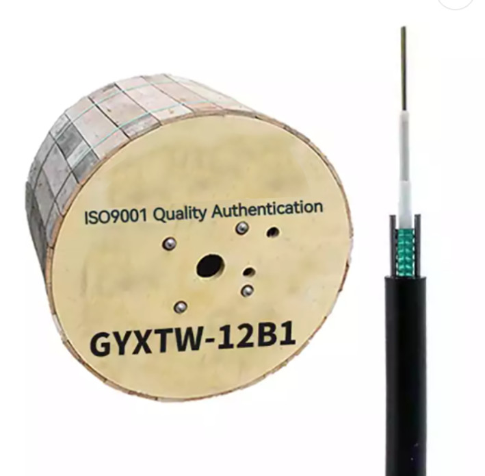 Cabo de fibra óptica aérea de 12 fibras GYXTW G652D / SM 1500N para comunicação de telecomunicações