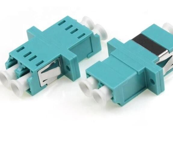 Lc ao tipo adaptador frente e verso plástico da simetria do adaptador OM3 da fibra do Lc do UPC APC LC