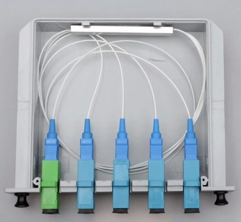 O PLC passivo do SC UPC do divisor 1X4 da fibra ótica da gaveta obstrui dentro o tipo