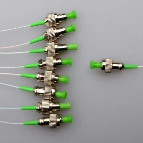 Tipo de aço inoxidável do tubo do divisor 0.9mm G657A do cabo de fibra ótica de FC APC