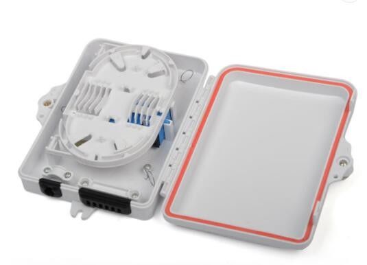 Da fibra ótica de fuga da caixa 1 da entrada 6 da tomada FTTH mini da fibra ótica caixa 4/6 de distribuição FDB
