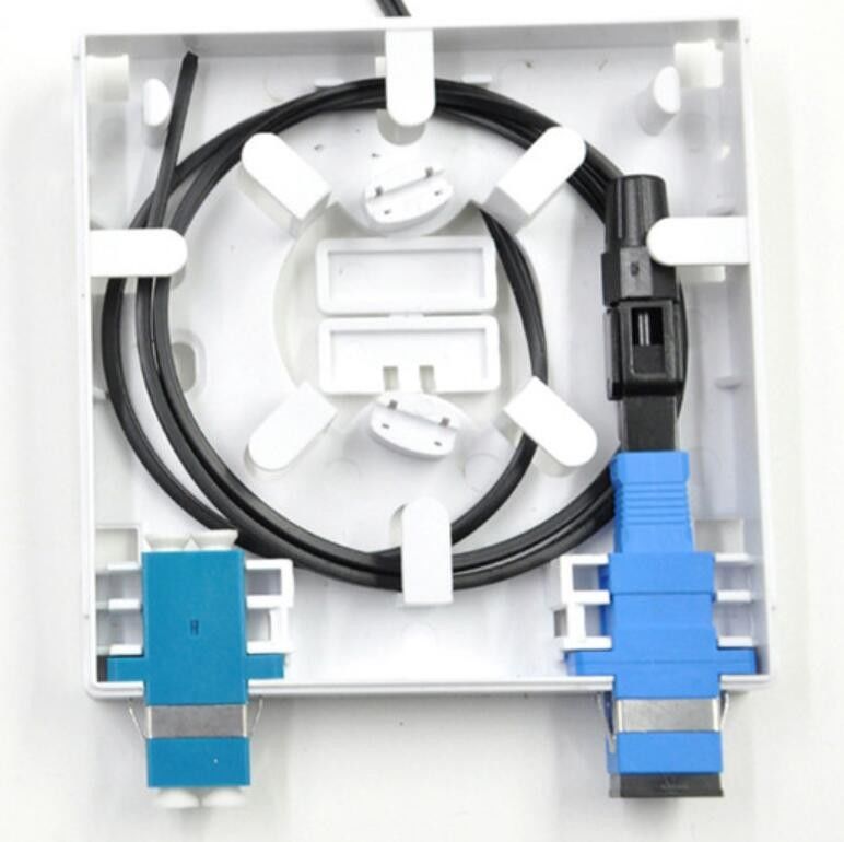 ABS fixados na parede internos dos portos da caixa da terminação da fibra ótica do ISO FTTH 2