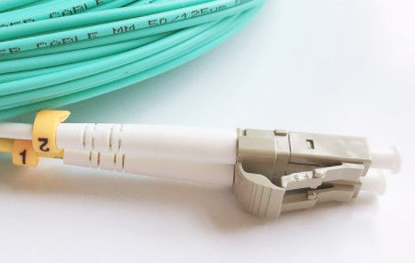 Cabo de remendo frente e verso milímetro da fibra ótica de FTTH 2mm LC UPC OM3 50/125