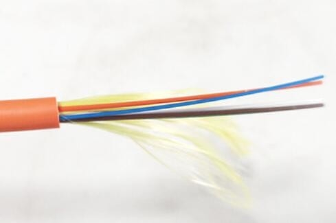OM2 24 retira o núcleo dos cabos GJFJH interno 62.5/125 50/125 da fibra multimodo
