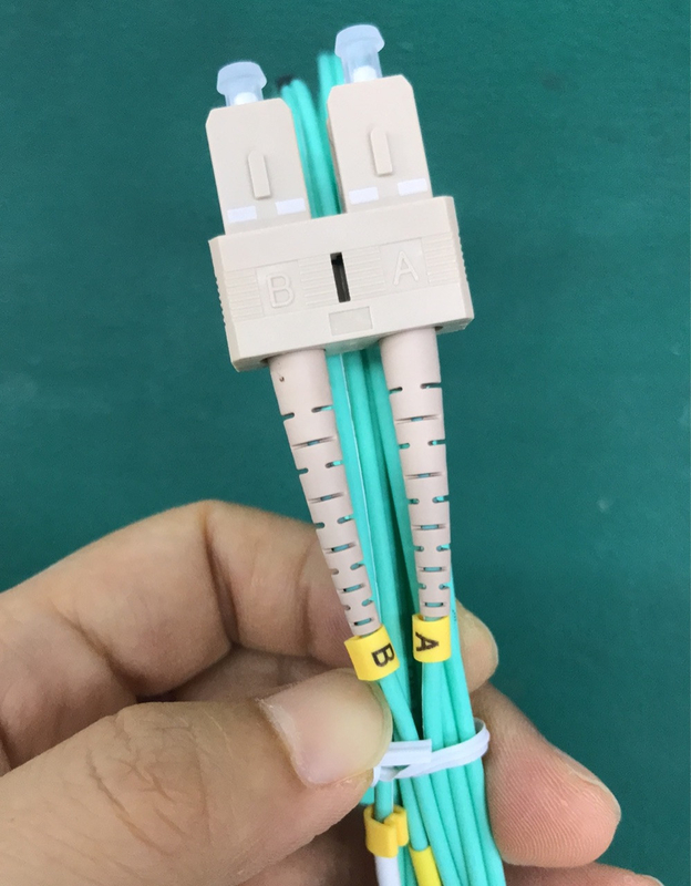 medidor LC do cabo de remendo 3 da fibra ótica OM3 de 3.0mm ao cabo frente e verso multimodo do remendo da fibra ótica do SC