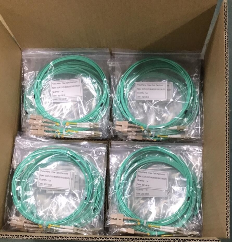medidor LC do cabo de remendo 3 da fibra ótica OM3 de 3.0mm ao cabo frente e verso multimodo do remendo da fibra ótica do SC